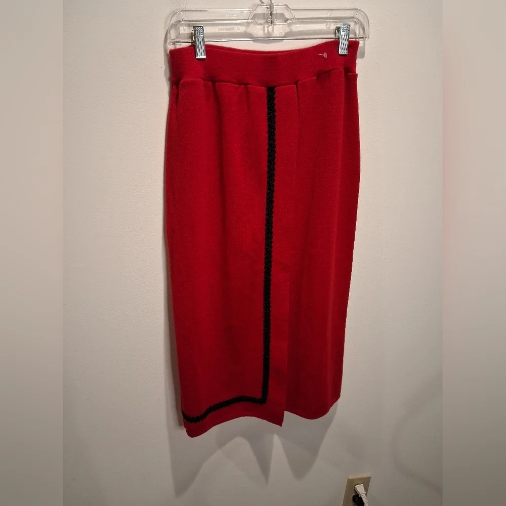 New Classic Directions Size S Deadstock Red Wool Blend Midi Skirt